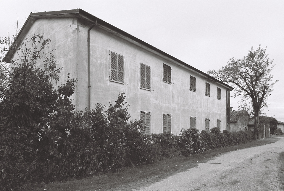 Rural house in Cadeo, Italy