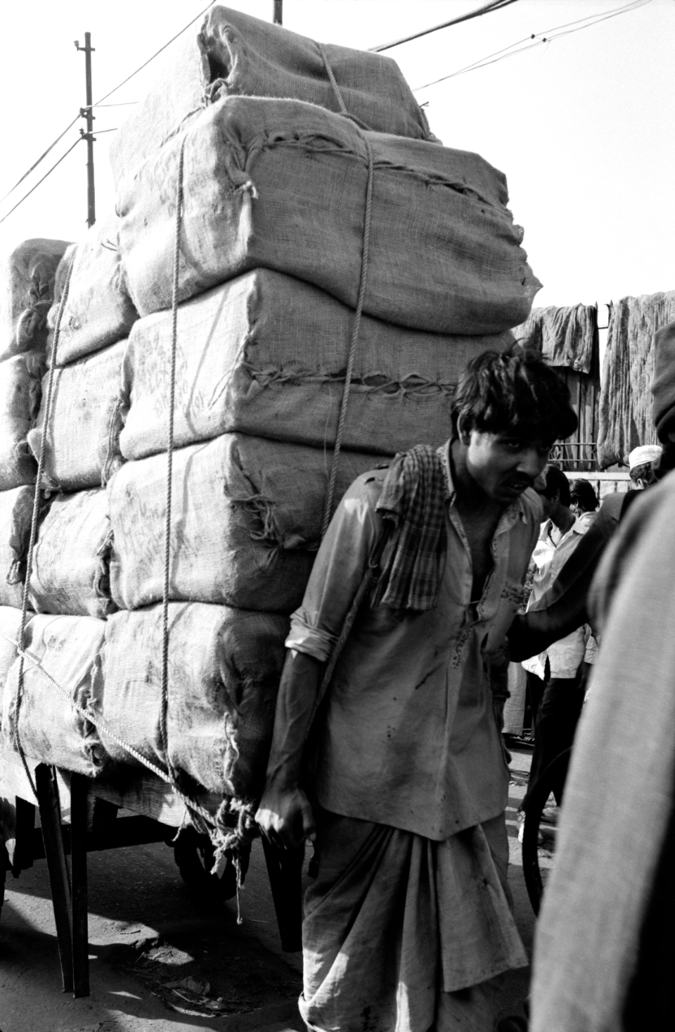 worker, New Delhi 1995