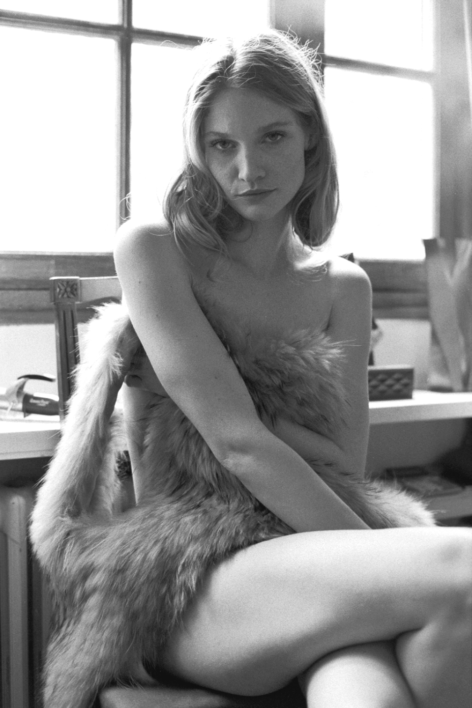 Leslie Masson staring photographer by Luigi Cassinelli